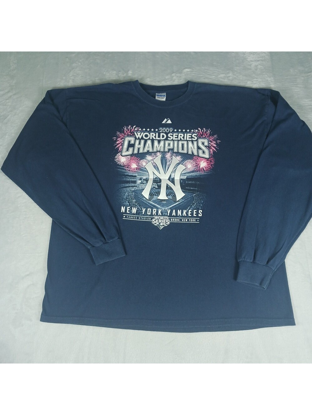 New York Yankees 2009 World Series Champions T-Shirt MLB Baseball 2XL Gildan Tag